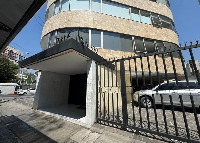 Uliv Polanco Aparthotel