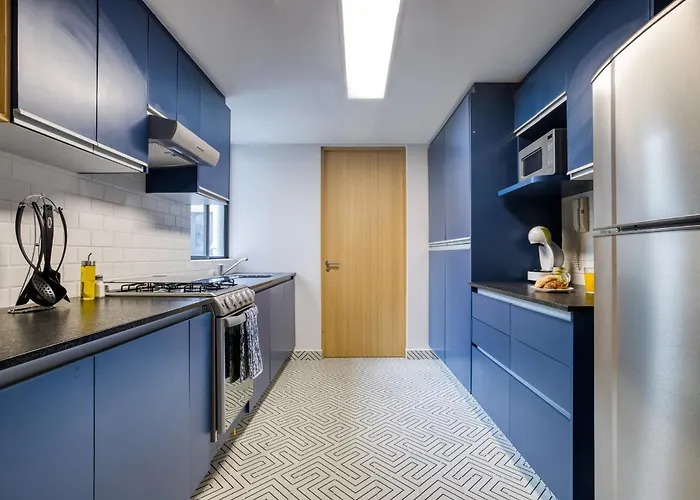 Uliv Polanco Aparthotel 4*