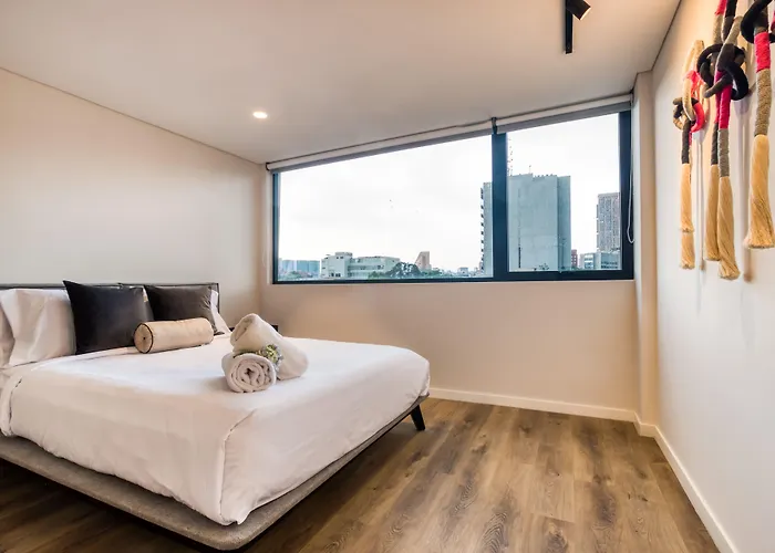 Uliv Polanco 4*